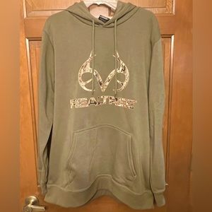 REALTREE Men’s XL Hoodie. NWT.